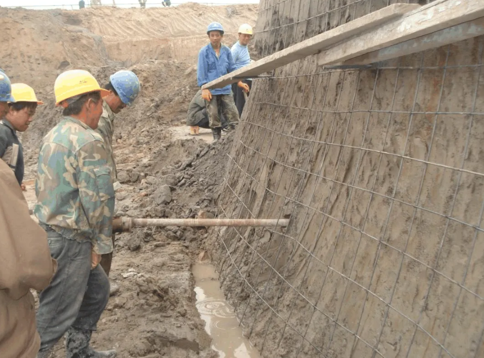 牡丹江常见基坑支护开挖事故的原因分析与处理方法